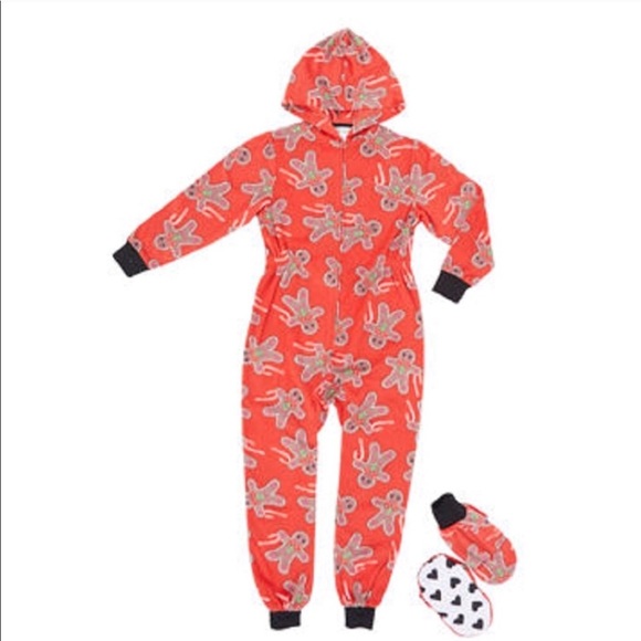 komar kids pajamas christmas onesie poshmark christmas onesie for kids